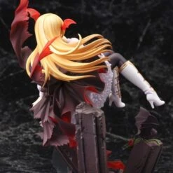 Devant -Figurines Du Modèle figurine little queen vania 1