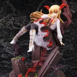Devant 15 Figurine Little Queen Vania